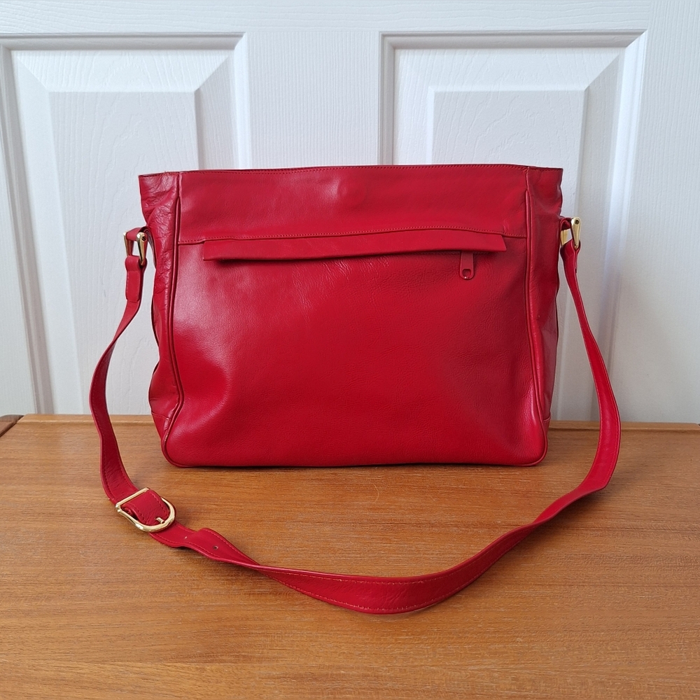 Vintage Red Leather Hobo Scarlet Shoulder Bag England Lightweight Ruby Cherry